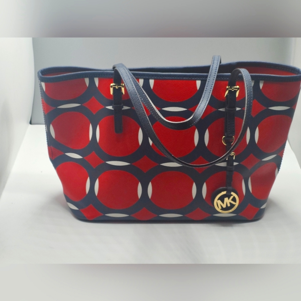 Nwot michael kors purse in red and navy